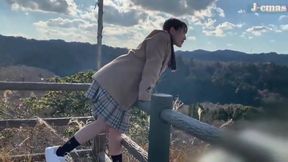 A Wild Beauty Who Loves Deep Kisses Captures Her Passion Wherever She Goes. - B