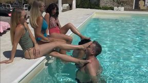 GABRIELLA, MARIANNA & SOPHIE - Holidays in the villa - Foot worship, foot games underwater