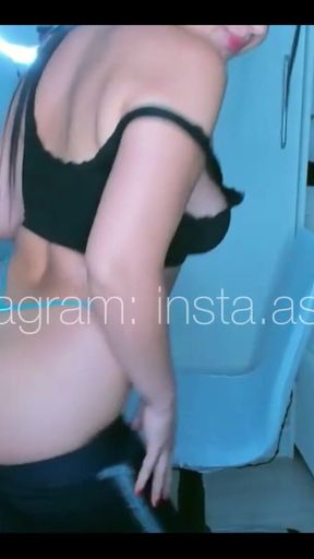 Hot Content and Live Everyday