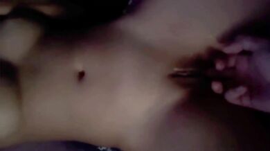 Mi novia cree que su SOBRINA es Virgen, pero en la Noche me manda Fotos y me la COJO (Sexo casero am