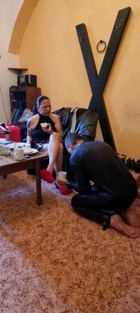 My Owned slave servomg me by my breakfast