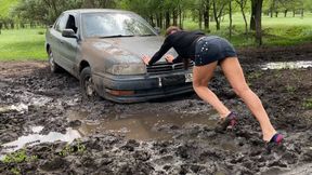 VIKA VERY HARD STUCK IN THE MUD_20 MIN_0002