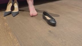 Bare legs ASMR