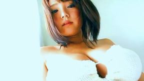 Tokyo Bombshells: Babes Solo in HD
