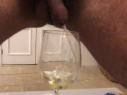 Meando en una copa