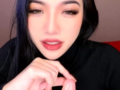 Brunette solo honey shows her masturbating skills