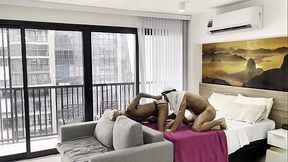 Novinho sofre na pica do sheik dotado