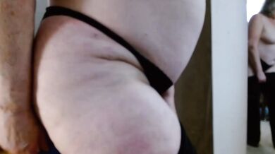 She sniffs my ass and worships my thick curvy yoga pants