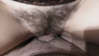 FIRST SEX WITH A HAIRY PUSSY. HAIRY PUSSY GETS CUM FAST