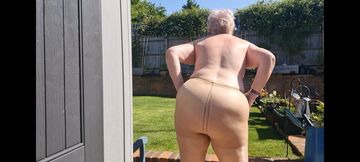 British mature mom with big tits dances naked in her garden