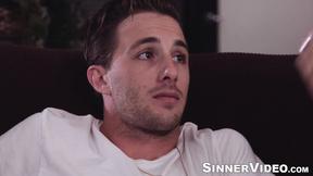 ”Big tits Reagan Foxx gets screwed after seducing his sexy stepson Lucas Frost”