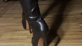 SHEELA SINNER - WORSHIP MY BOOTS POV