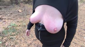 Take off your top, I want to beat your boobs