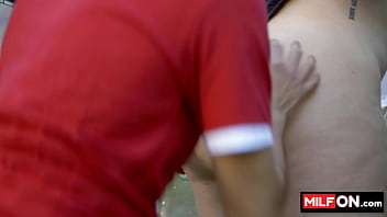 Big-titted MILF Jenna Starr gets her ass fucked in the garden