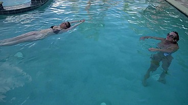 18 Minutes of Pure Poolside Heat