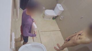 I take off all cloths and demonstrate my sausage to my fresh roomie when he washes his face