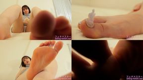 Emma Chizuru - Miniature - Dwarf Trampled by Massive Bare Feet - MOV 1080p