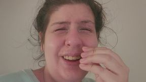 Different Types of Laughing in the Morning – Cute Giggles, Silly Laughs and Playful Sounds in 3 Minutes
