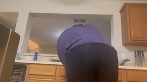 Mama is Lactose - Mamabooty