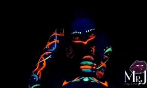 Sex and Uv Painting with Nyx &amp; Dmona