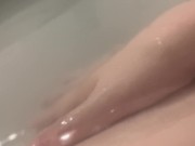 恥ずかしい ぽっちゃりタプタプなお腹とふわふわお毛