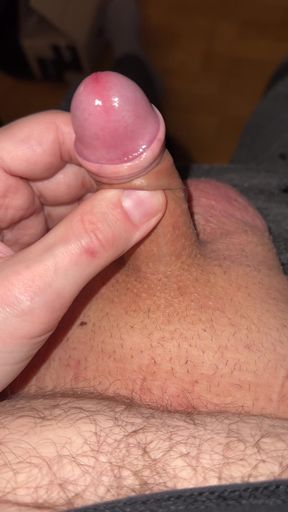 I'm so horny today, who's sucking my cock?