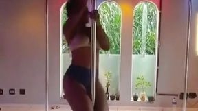 Poledance