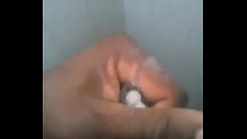 Negr&atilde_o da rola grossa querendo um cuzinho