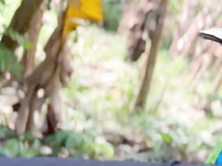 A charming-faced peasant swallows all my milk on the side of the road.