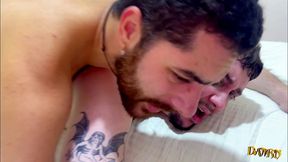 negao deu conta de dois branquelos sedentos por rola