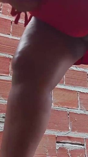 Big ass bbw stepmom showing ass to camera and farting   Clip 3