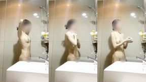 japanese girl’s daily bathing at home.