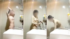 japanese girl’s daily bathing at home.