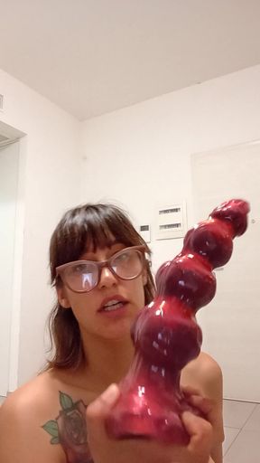 The Presentation of the Giant Toys