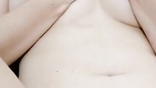 Goddess milf Lizzy Showing us her Nude Body and Bald Cunt