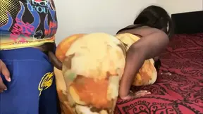 Two 20-somethings clapping a girl's large onion booty