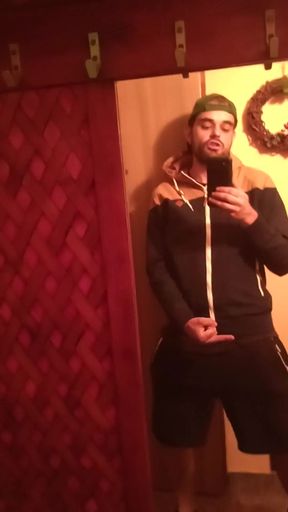 Dressed in Front of the Mirror, I Play and Show off