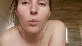 Alicia Nude Smoking Fetish &ndash_ Tits &amp_ Tease