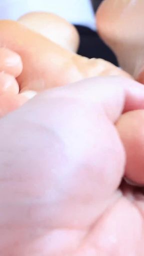 Big Feet Ginger Foot Tease POV