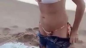 casadinha viajou sozinha para buzios e conheceu o prazer a beira-mar. inicio