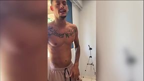 O EX DA MINHA AMIGA SENTEU NO MEU PAU