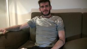 2142 hetero se fait bouffer le cul par son potevoici axel un bel hetero qui ...
