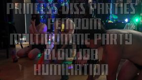 4 Dommes Play Anal Shock Guess Who with 4 Subs