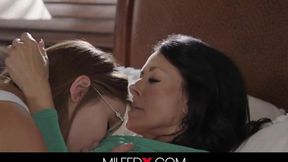 Milf Reagan Foxx Seduces Her Stepdaughter Katie Kush Into Lesbian Sex anal