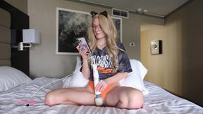 Masturbate Next to Me