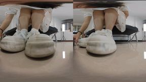 3DVR180 LELE Dirty shoes smelly socks humiliation