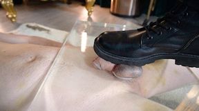 Balls trampling (SD Video)