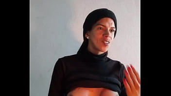 Vejam a boneca na Cam ela brincou com seu pau at&eacute_ gozar bastante.