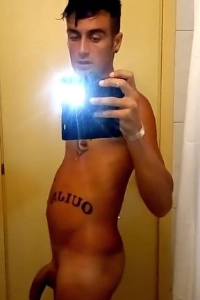 Stuffed Belly Amateur Jerking