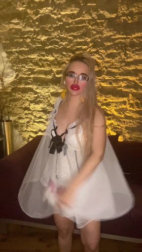 I Am the Goddess for the Fans